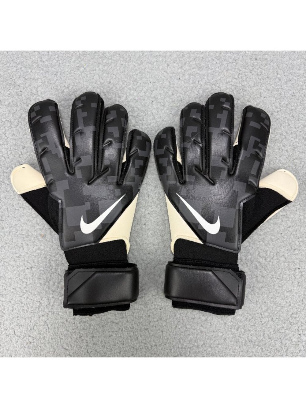 Nike Vapor Grip 3 Size 7 Black Promo Player Edition Goalkeeper Gloves Soccer